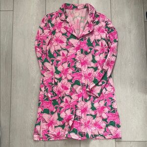Lilly Pulitzer 
Chilton Pajama Knit Nightshirt Sz M